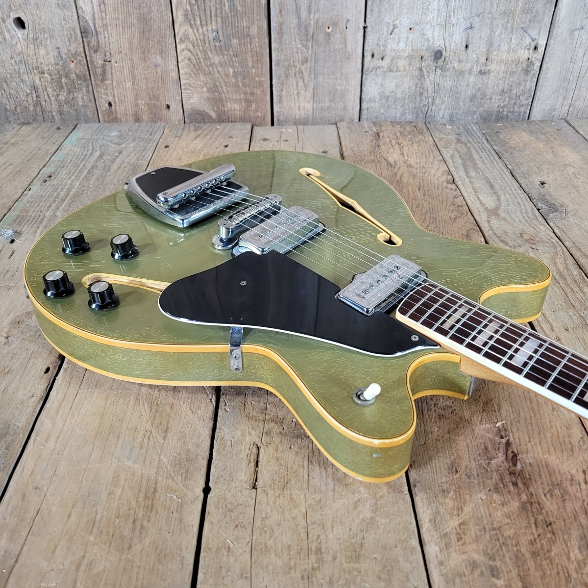 Fender Coronado II 1967 – Rare Ice Blue Metallic Custom Color, Vintage Semi - Hollow Guitar - Mahar's Vintage Guitars