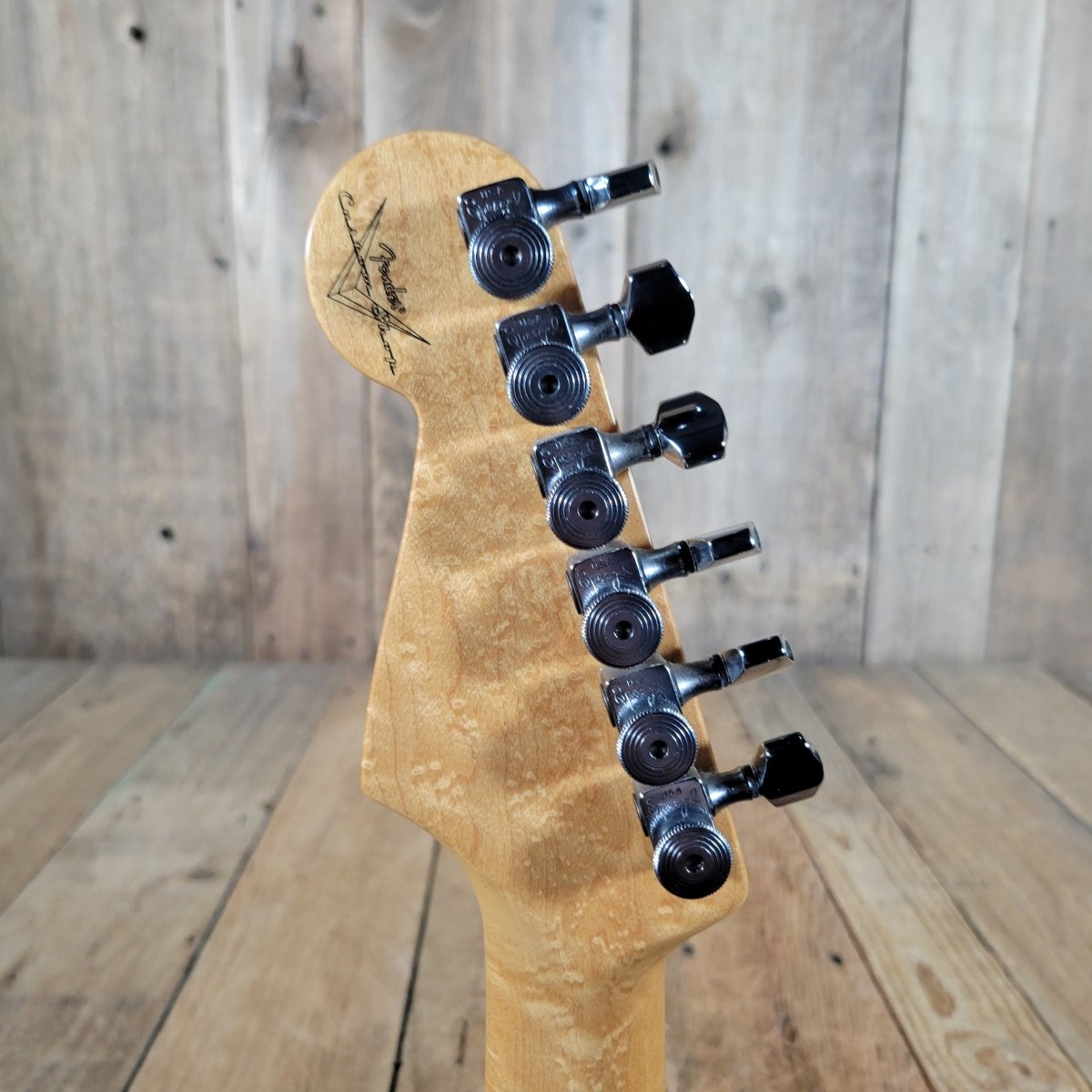 Fender Custom Classic Player Stratocaster 2003 – Black Finish with Gold Pickguard & Upgraded Features - Mahar's Vintage Guitars