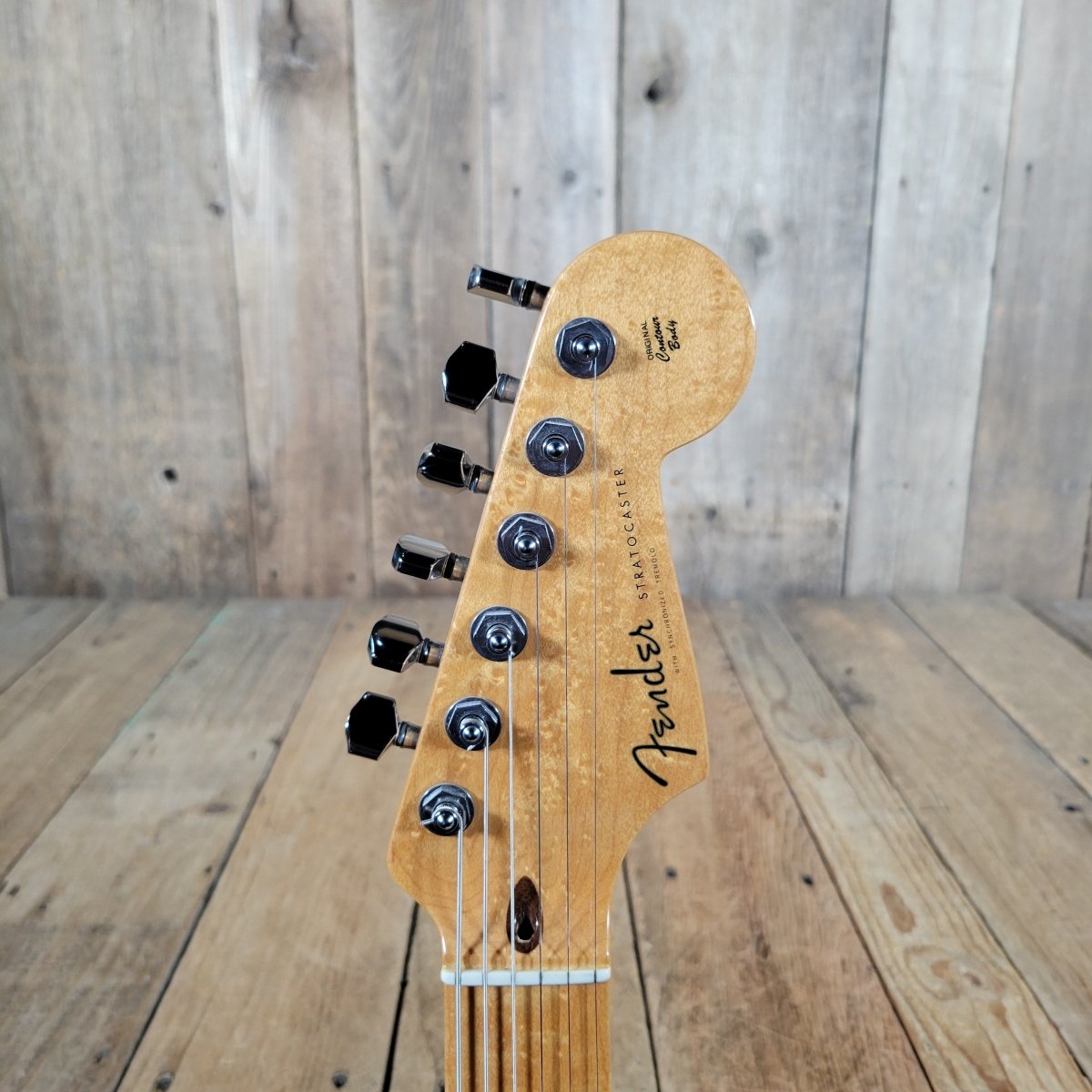 Fender Custom Classic Player Stratocaster 2003 – Black Finish with Gold Pickguard & Upgraded Features - Mahar's Vintage Guitars