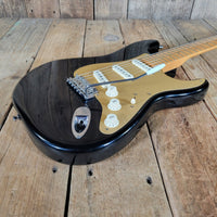 Fender Custom Classic Player Stratocaster 2003 – Black Finish with Gold Pickguard & Upgraded Features - Mahar's Vintage Guitars
