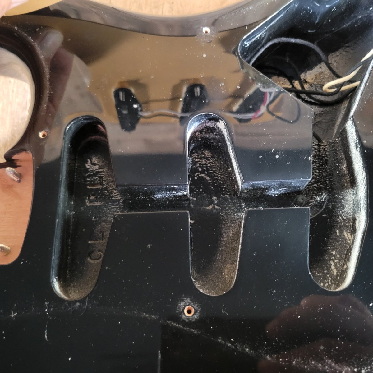 Fender Custom Classic Player Stratocaster 2003 – Black Finish with Gold Pickguard & Upgraded Features - Mahar's Vintage Guitars