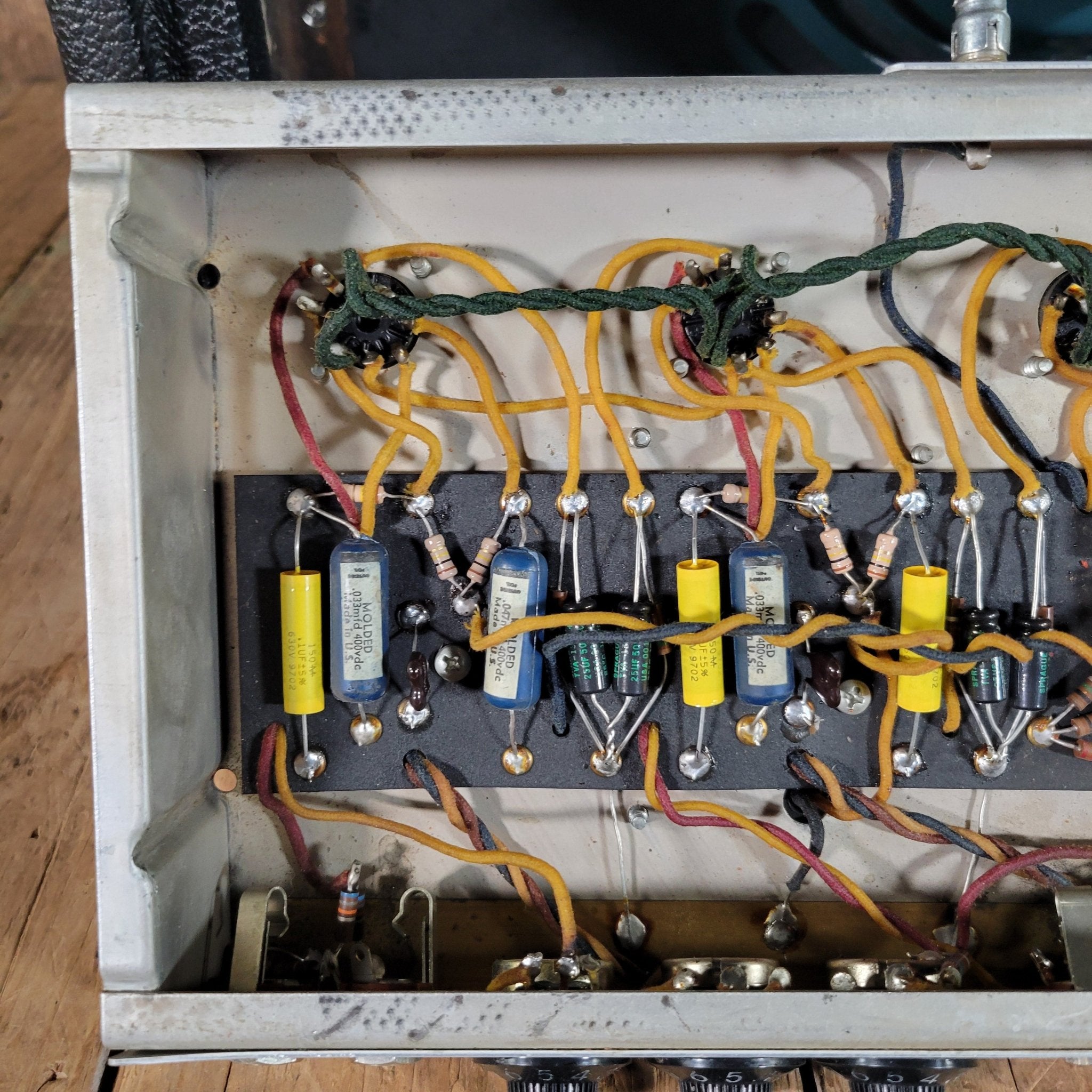 Fender Deluxe Amp 1963 Pre CBS - Mahar's Vintage Guitars