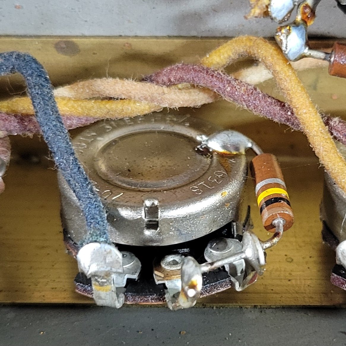 Fender Deluxe Amp 1963 Pre CBS - Mahar's Vintage Guitars