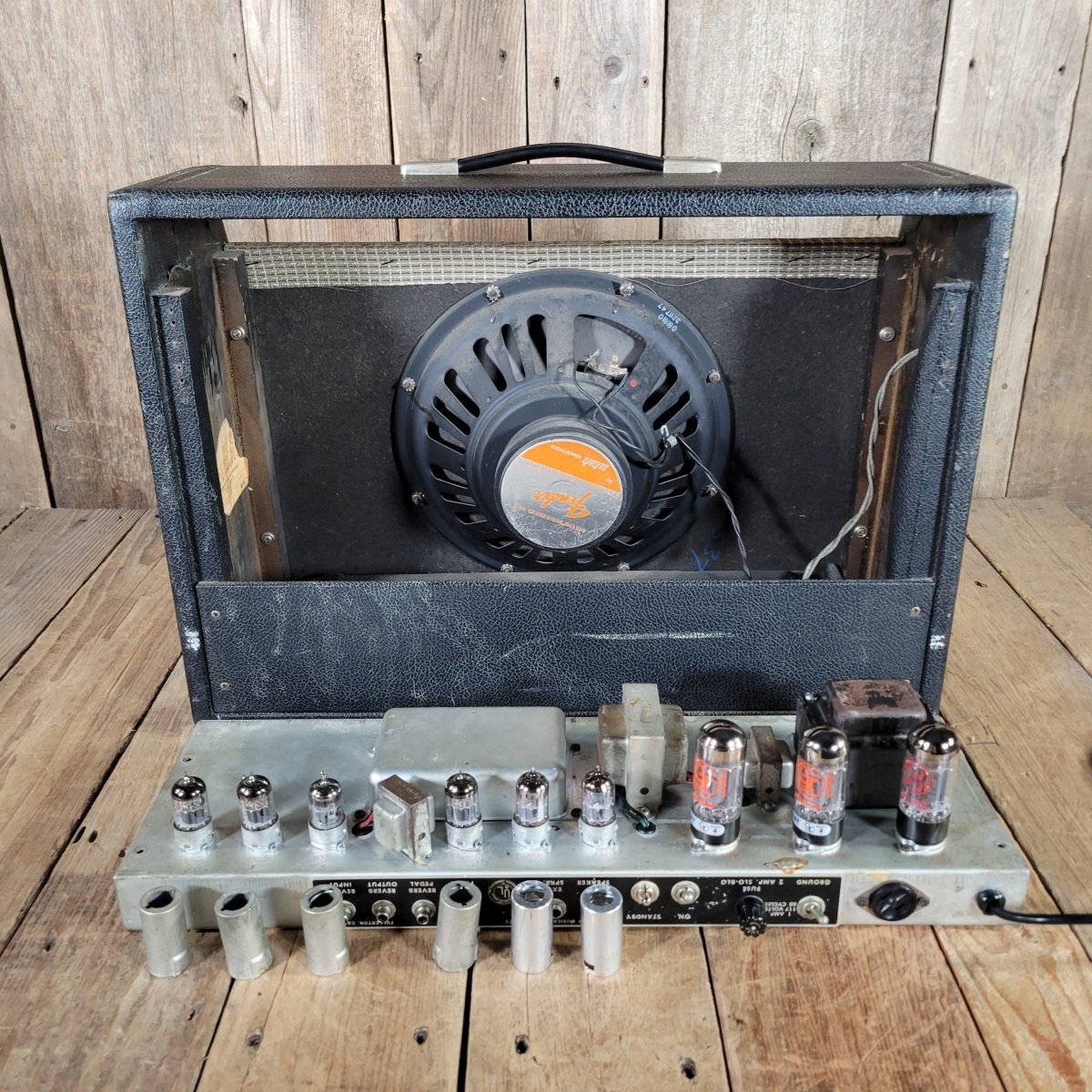 Fender Deluxe Reverb 1967 - Mahar's Vintage Guitars