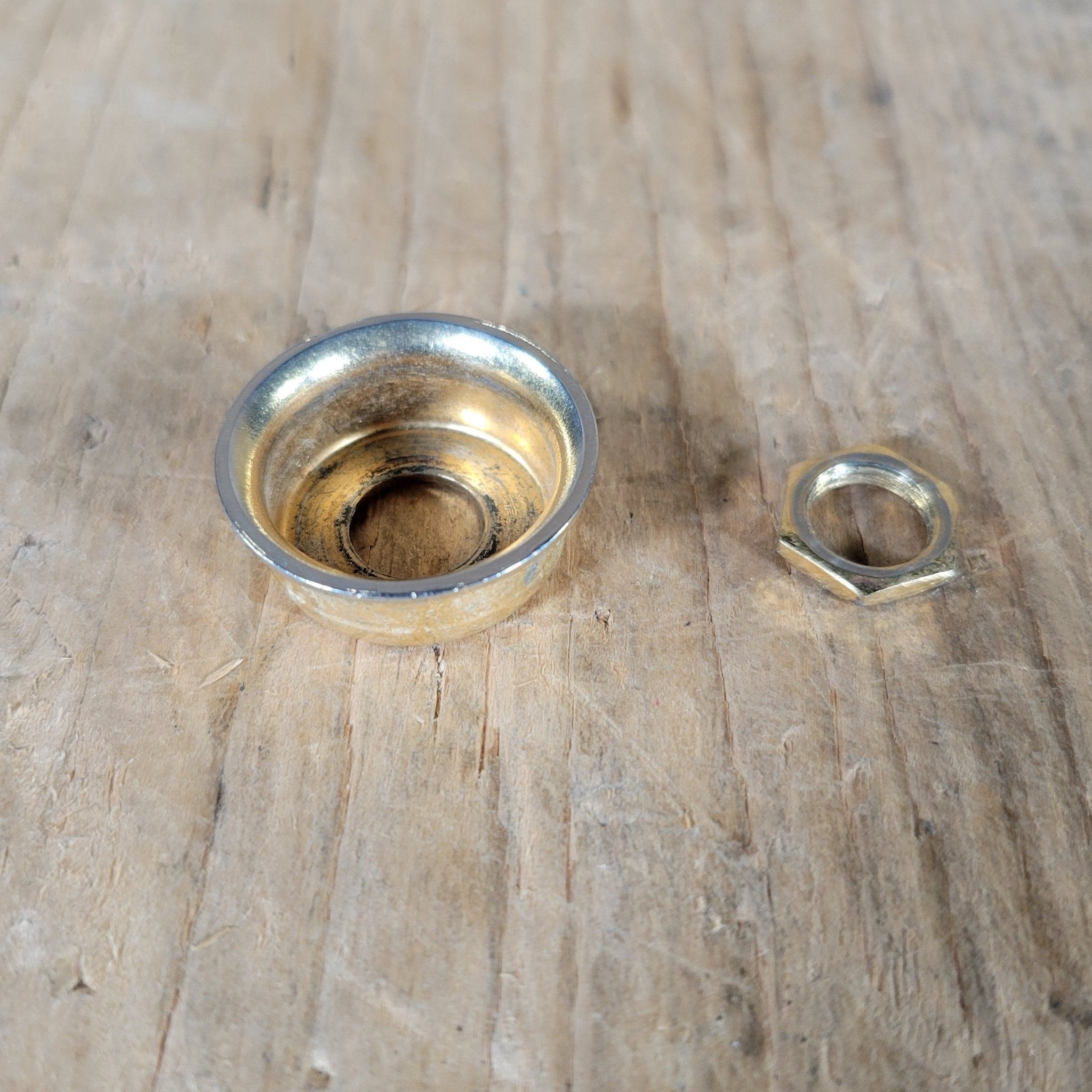 Fender Gold Output jack cup and nut Telecaster 1980s - Mahar's Vintage Guitars