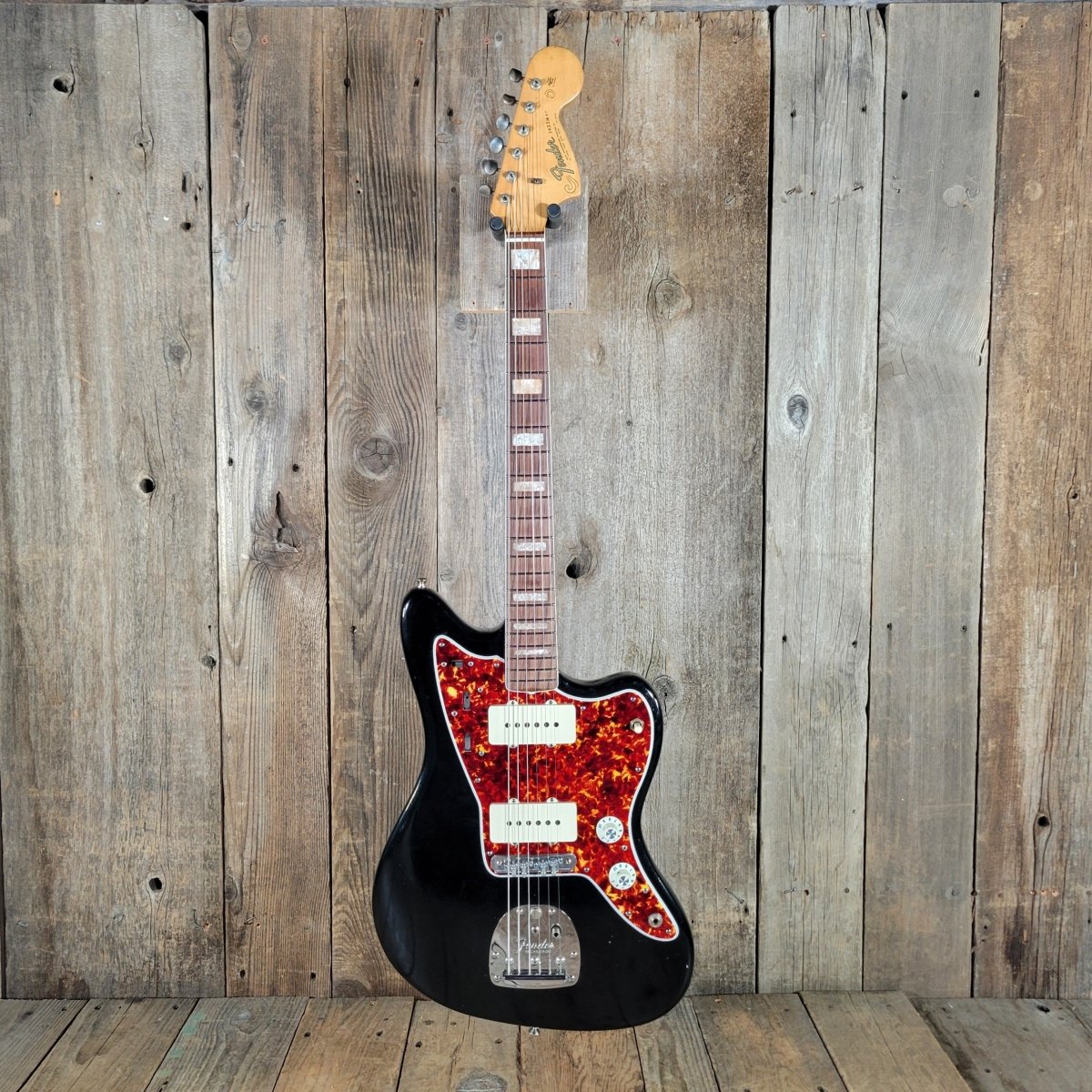 Fender Jazzmaster 1966 Refinished Vintage Player’s Guitar w/ Hybrid Gig Bag - Mahar's Vintage Guitars