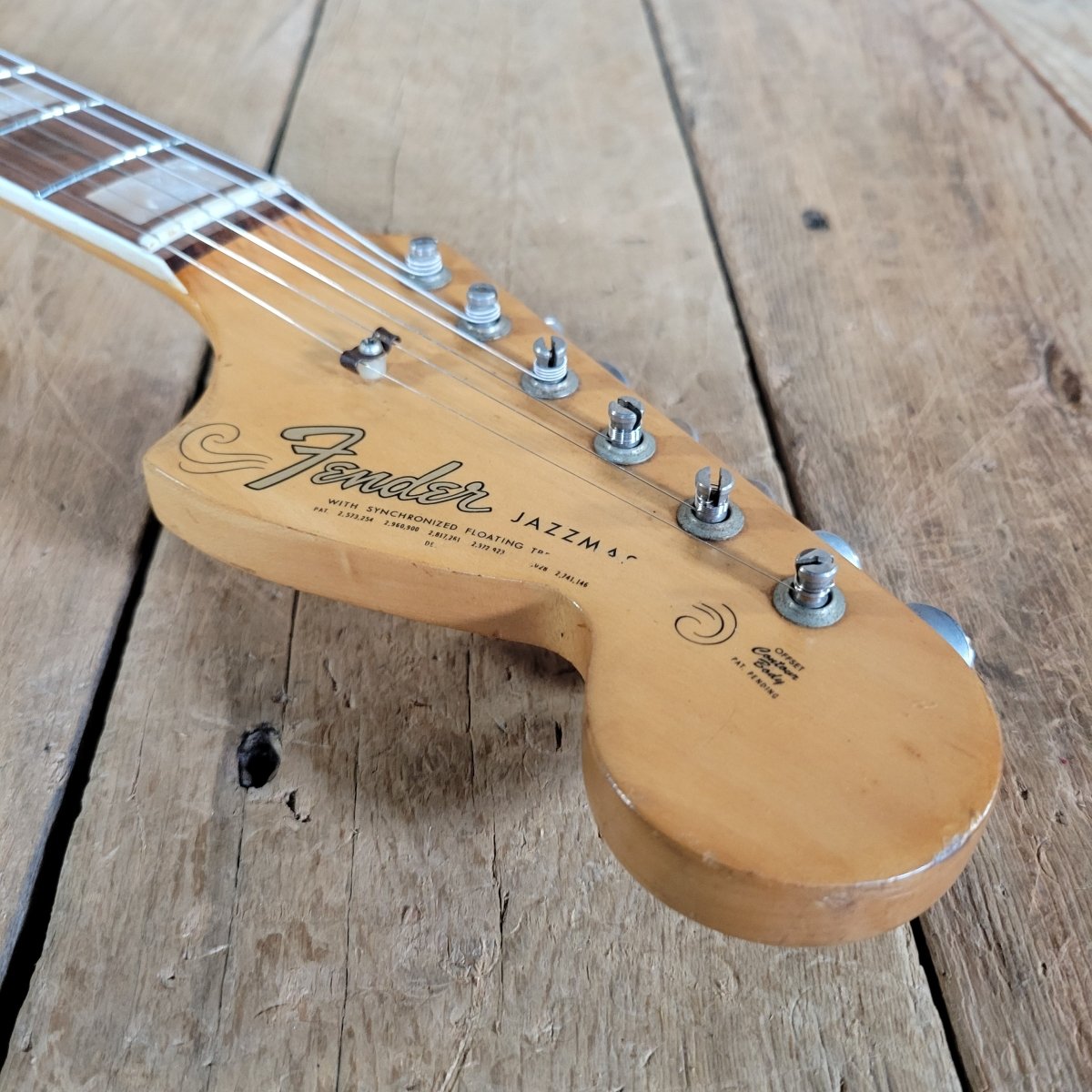 Fender Jazzmaster 1966 Refinished Vintage Player’s Guitar w/ Hybrid Gig Bag - Mahar's Vintage Guitars