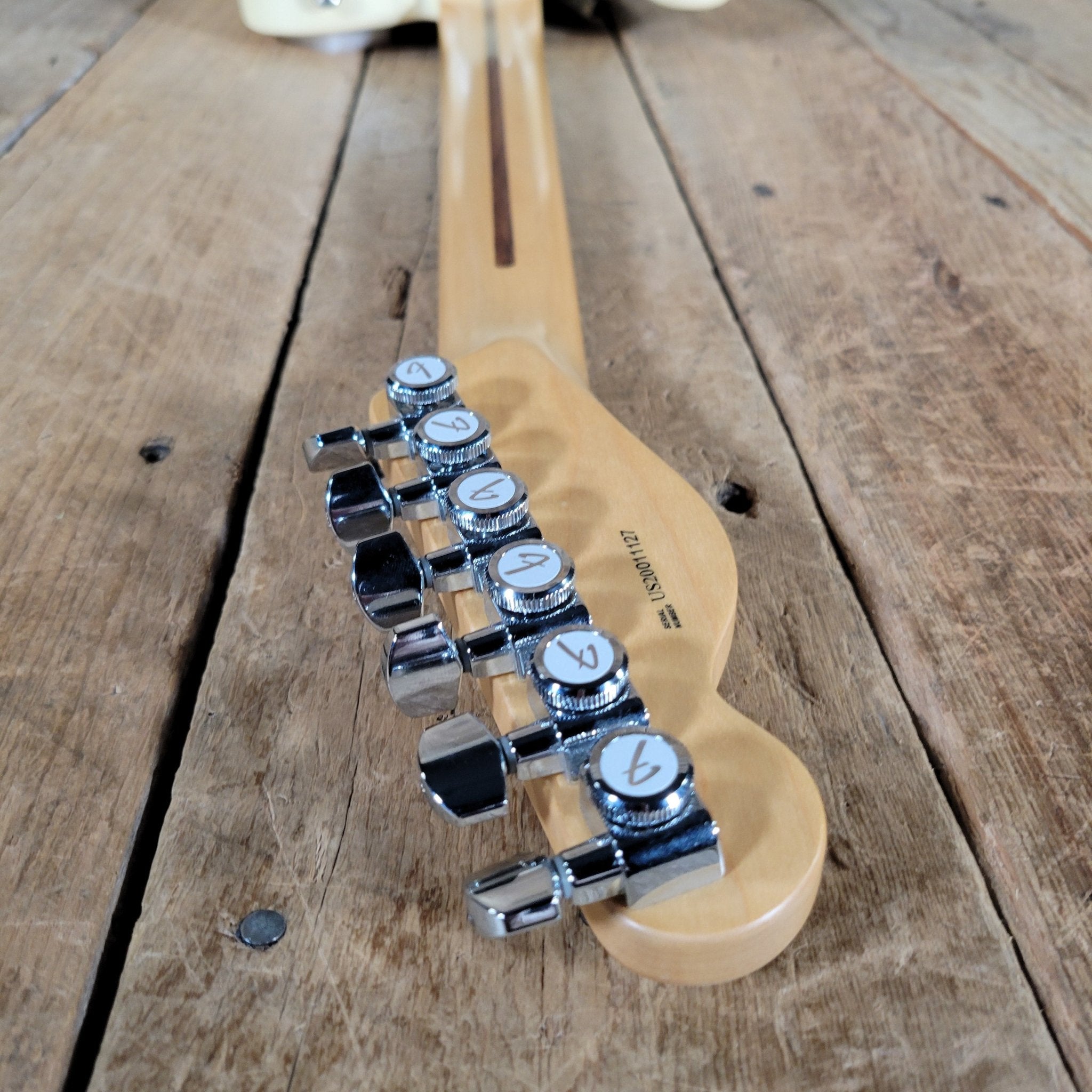 Fender Limited Edition American Showcase Telecaster 2020 – Olympic Pearl USA - Made Custom Tele - Mahar's Vintage Guitars