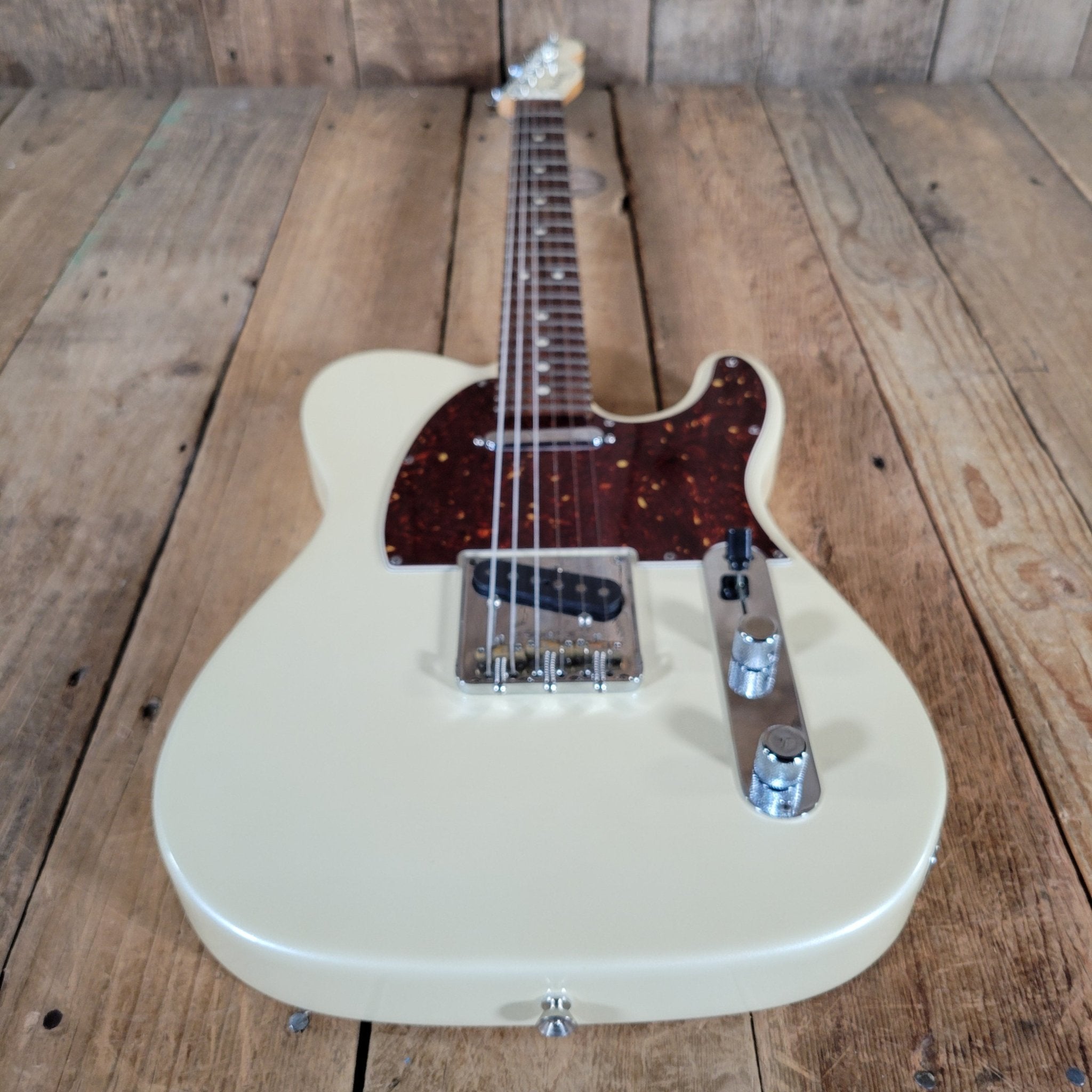 Fender Limited Edition American Showcase Telecaster 2020 – Olympic Pearl USA - Made Custom Tele - Mahar's Vintage Guitars