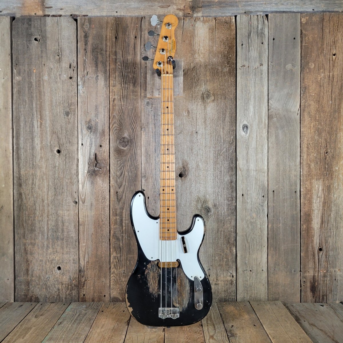 Fender Precision Bass 1956 – Vintage Player’s Grade, Refinished, Original ’50s Tone - Mahar's Vintage Guitars