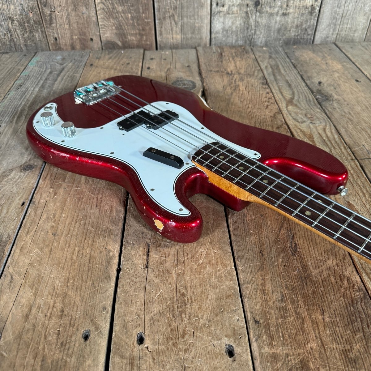 Fender Precision Bass 1966 Candy Apple Red - Mahar's Vintage Guitars