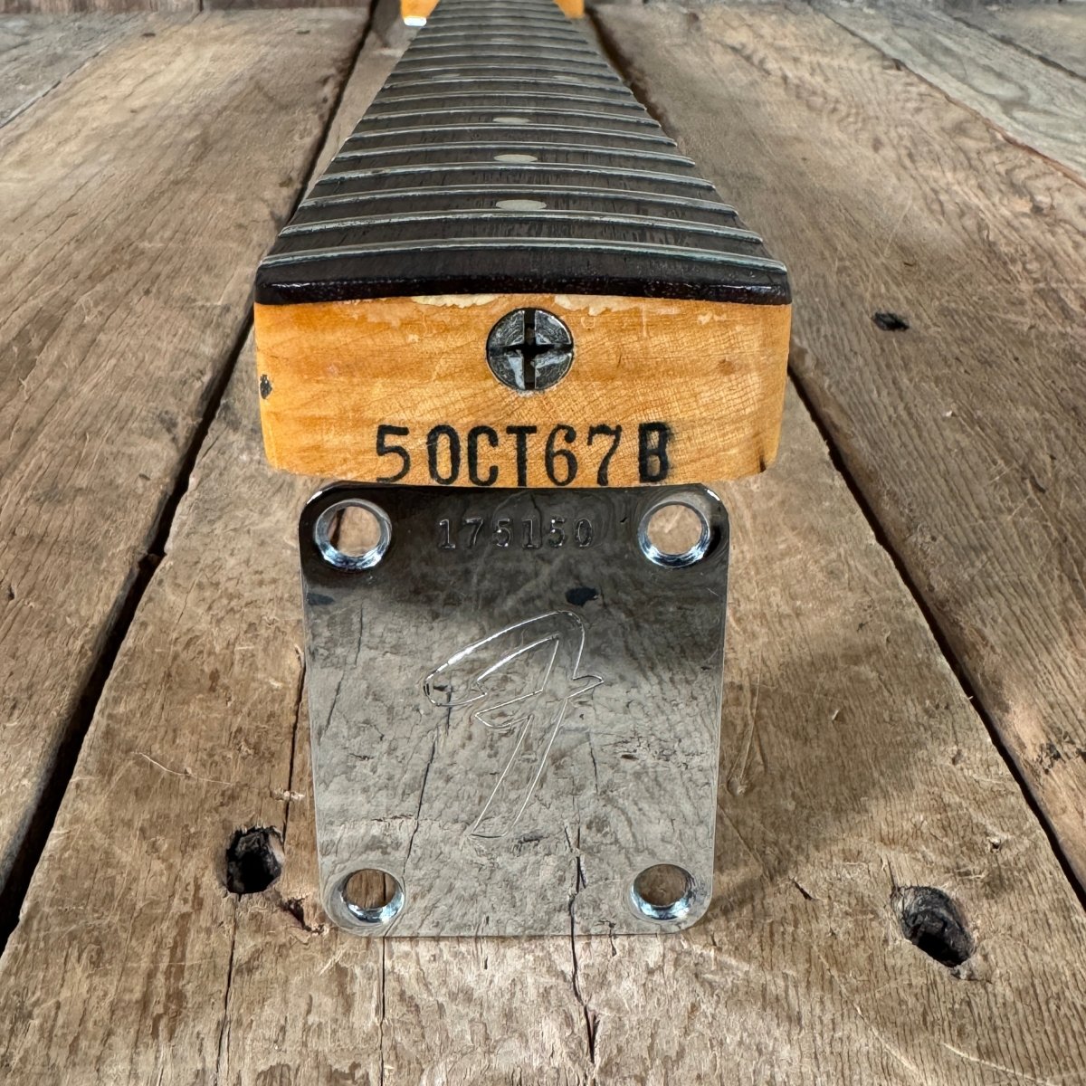 Fender Presicion Bass 1967 Sunburst Vintage P Bass - Mahar's Vintage Guitars