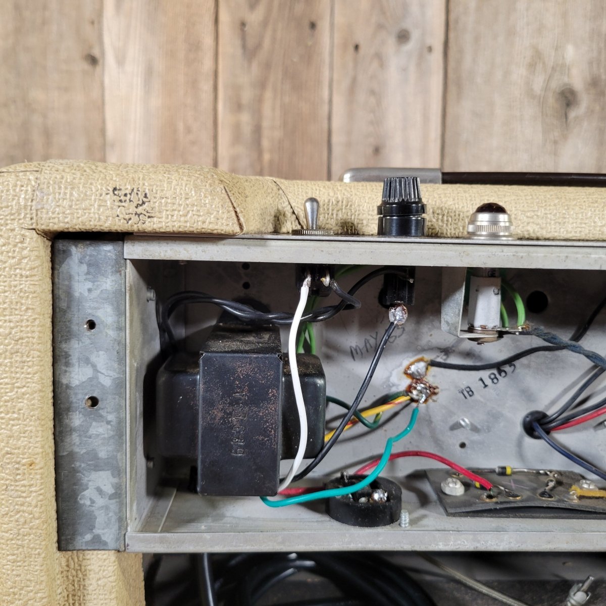 Fender Reverb Unit 6G15 1963 Rough White Tolex - Mahar's Vintage Guitars