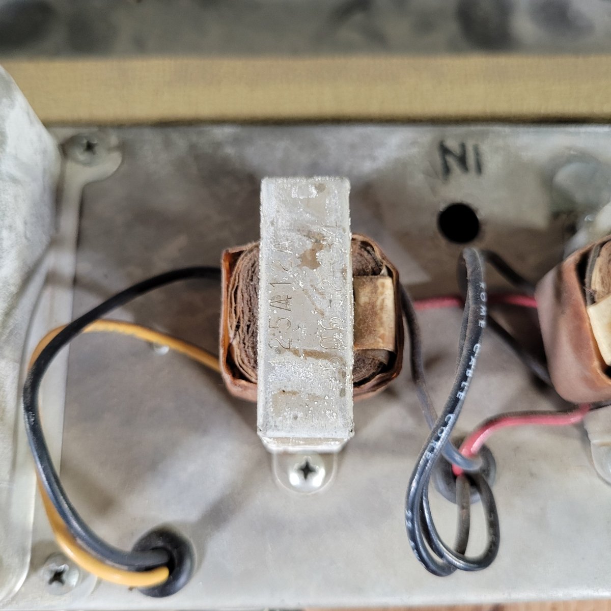 Fender Reverb Unit 6G15 1963 Rough White Tolex - Mahar's Vintage Guitars