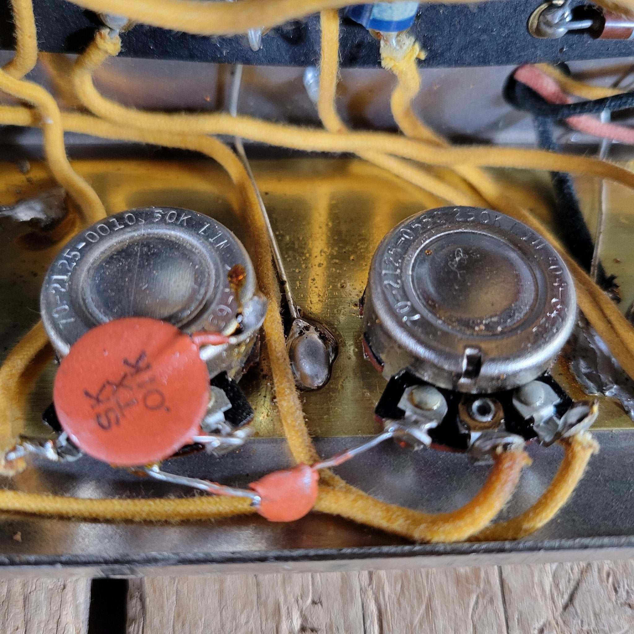 Fender Reverb Unit 6G15 1964 Black Pre CBS - Mahar's Vintage Guitars