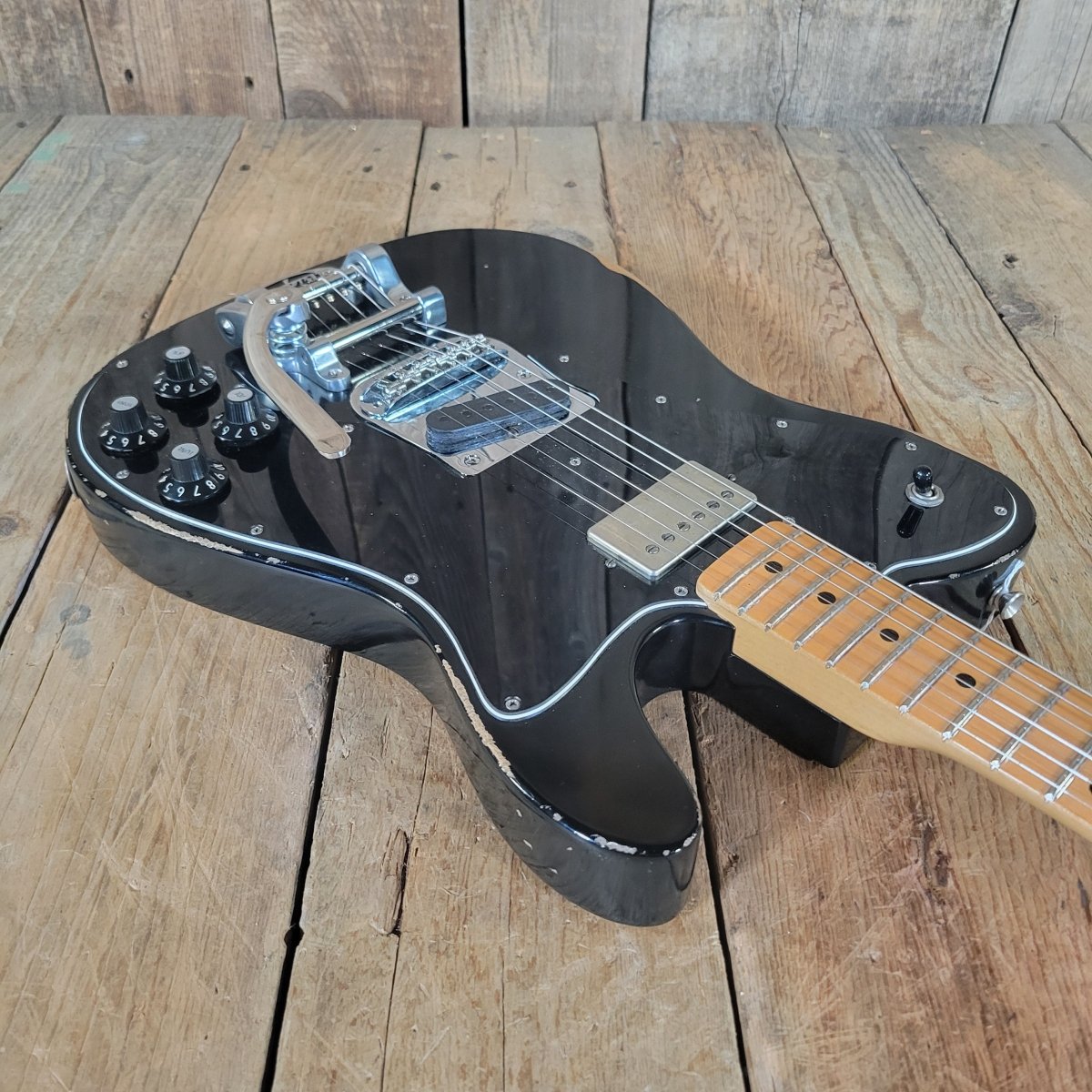 Fender Road Worn Tele Custom 2009 – 1975 Neck & Fender Bonamassa Bludgeon Pickups - Mahar's Vintage Guitars