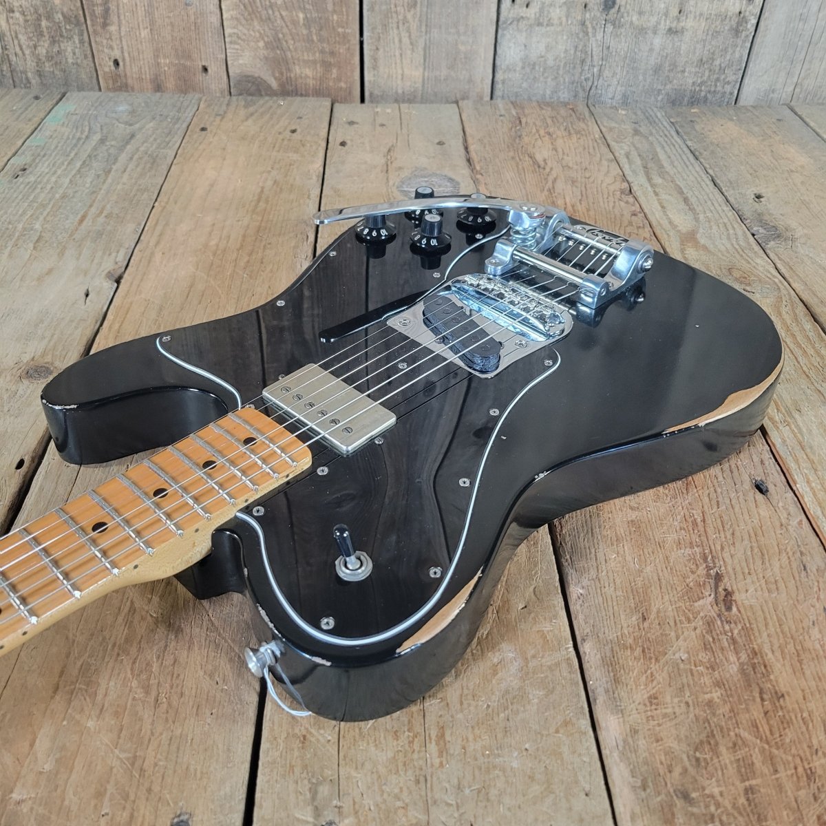 Fender Road Worn Tele Custom 2009 – 1975 Neck & Fender Bonamassa Bludgeon Pickups - Mahar's Vintage Guitars