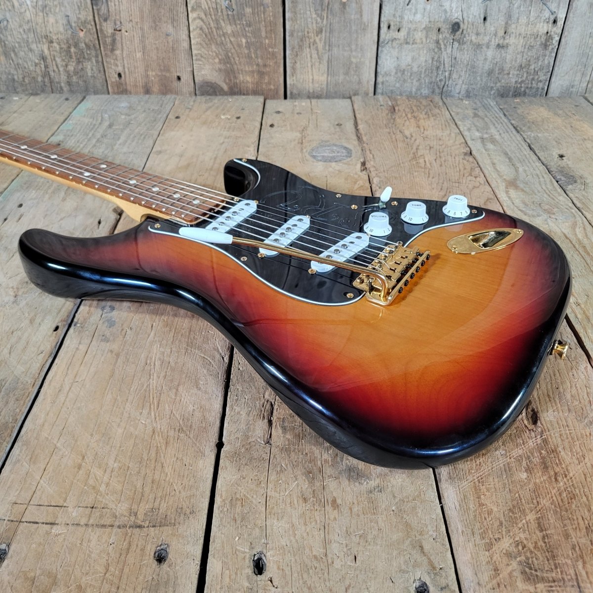 Fender SRV Signature Stevie Ray Vaughan Stratocaster 2002 - Mahar's Vintage Guitars