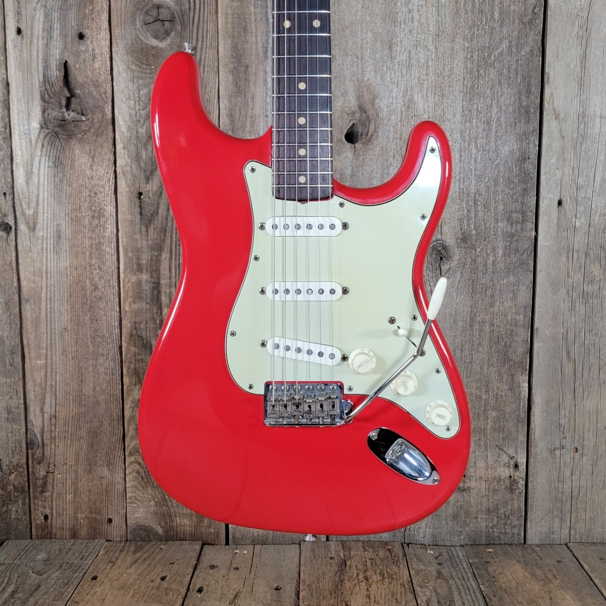 Fender Stratocaster 1961 Fiesta Red Refinished Slab Board Rosewood – Vintage Player’s Guitar - Mahar's Vintage Guitars