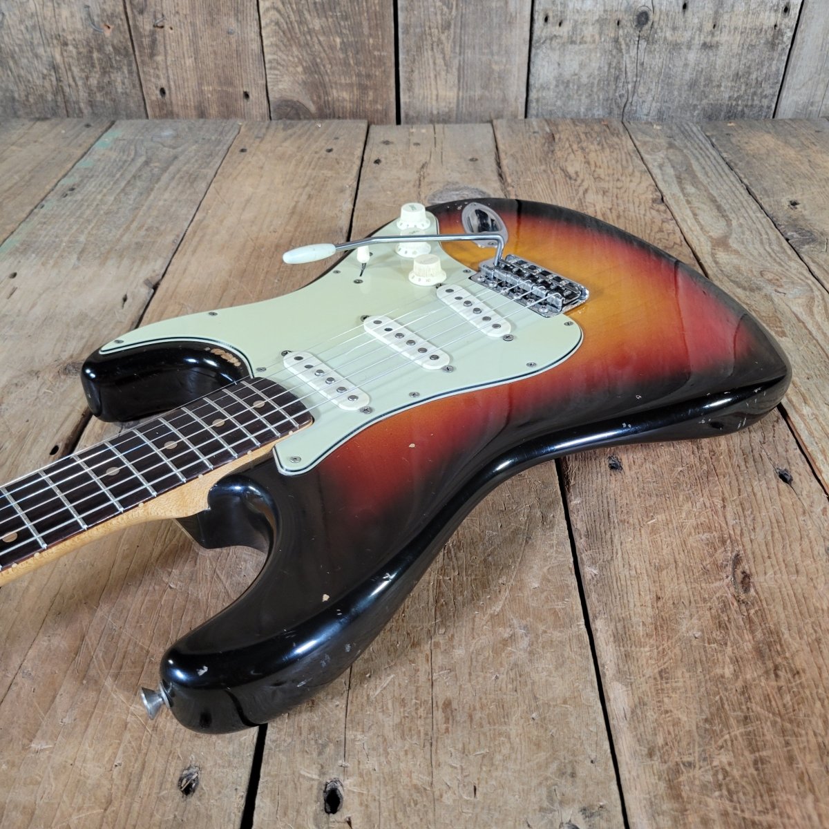 Fender Stratocaster 1963 – Excellent & 100% Original Vintage Guitar Pre CBS - Mahar's Vintage Guitars