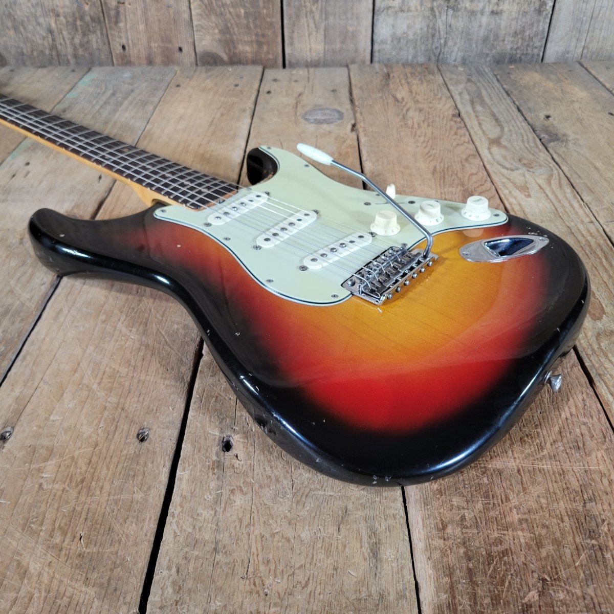 Fender Stratocaster 1963 – Excellent & 100% Original Vintage Guitar Pre CBS - Mahar's Vintage Guitars