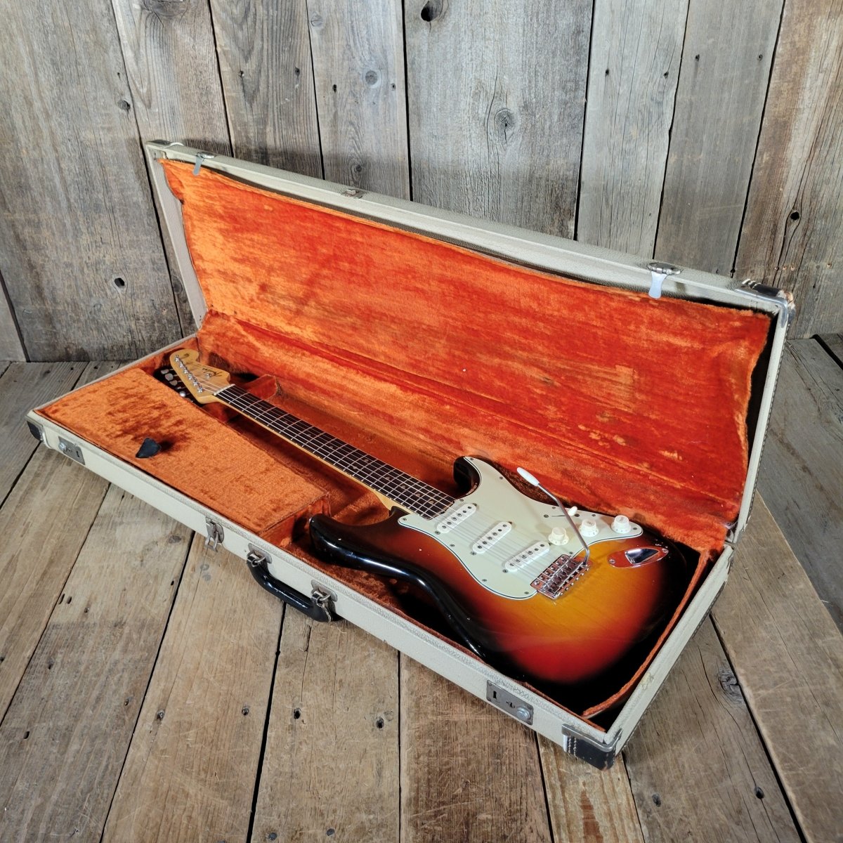 Fender Stratocaster 1963 – Excellent & 100% Original Vintage Guitar Pre CBS - Mahar's Vintage Guitars