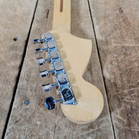 Fender Stratocaster 1976 – Beautifully Clean with Original Case & Strap - Mahar's Vintage Guitars