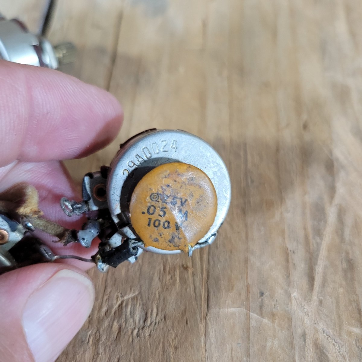 Fender Stratocaster CTS and CRL 1965 Vintage Wiring Harness Pots and Switch - Mahar's Vintage Guitars