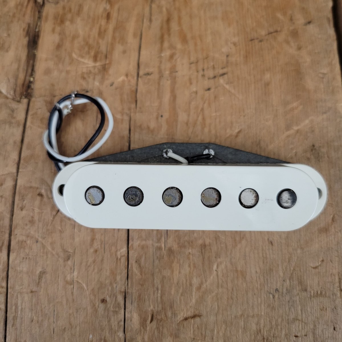 Fender Stratocaster Pickup with Cover 1980 - Mahar's Vintage Guitars