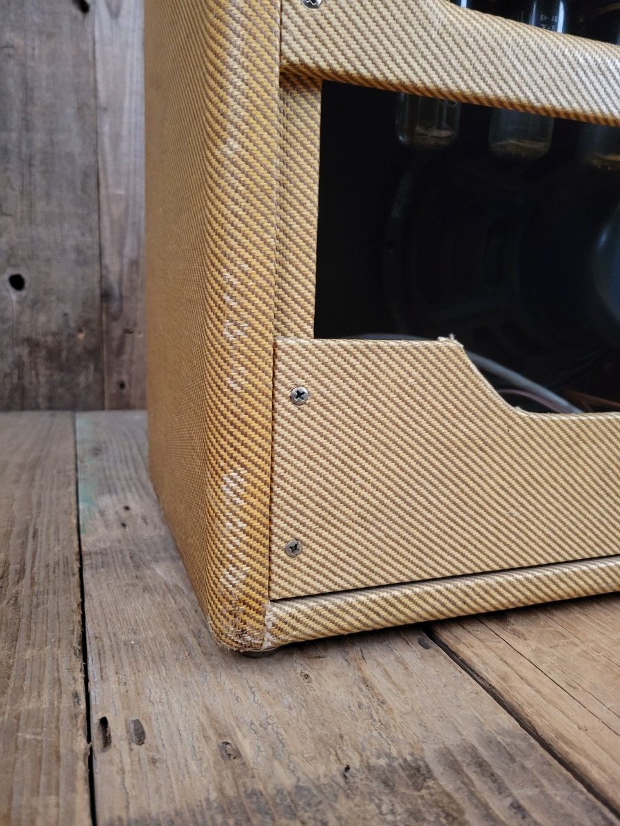 Fender Stratocaster Sunburst and Tweed Vibrolux 5F11 Amplifier 1957 One Owner Vintage - Mahar's Vintage Guitars