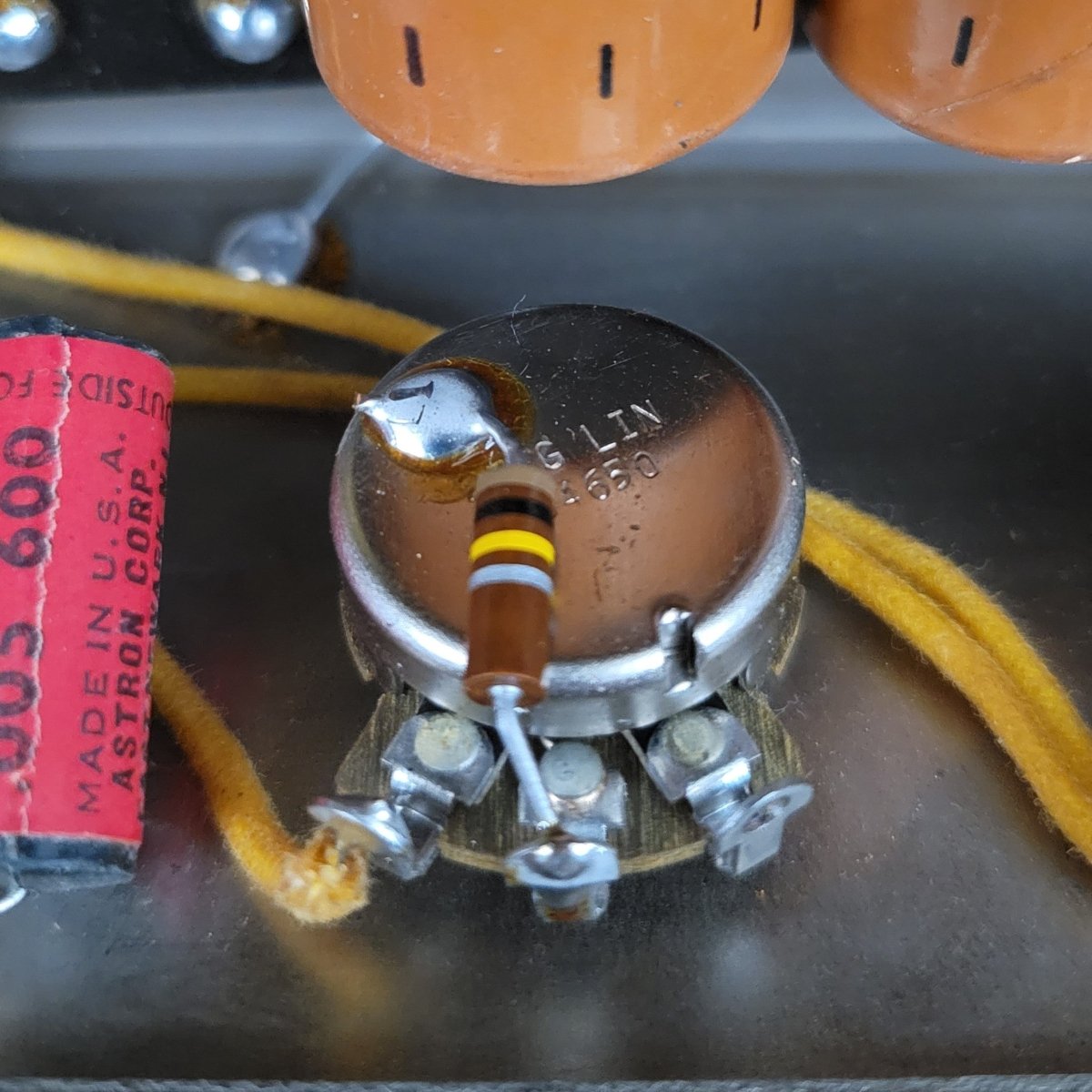 Fender Stratocaster Sunburst and Tweed Vibrolux 5F11 Amplifier 1957 One Owner Vintage - Mahar's Vintage Guitars