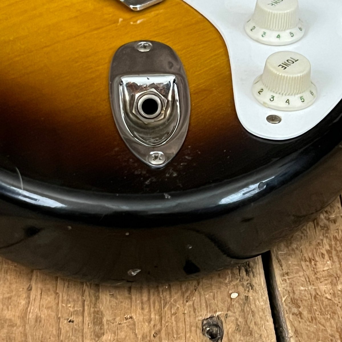 Fender Stratocaster Sunburst and Tweed Vibrolux 5F11 Amplifier 1957 One Owner Vintage - Mahar's Vintage Guitars