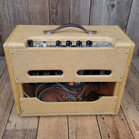 Fender Stratocaster Sunburst and Tweed Vibrolux 5F11 Amplifier 1957 One Owner Vintage - Mahar's Vintage Guitars