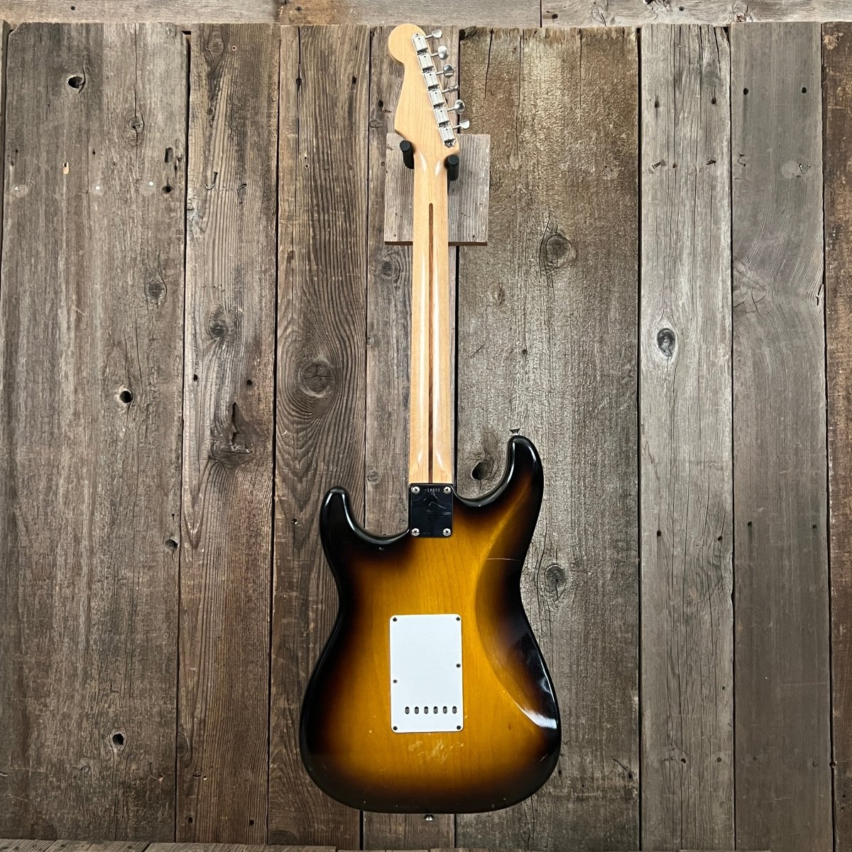 Fender Stratocaster Sunburst and Tweed Vibrolux 5F11 Amplifier 1957 One Owner Vintage - Mahar's Vintage Guitars