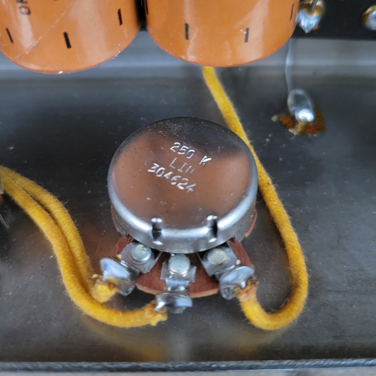 Fender Stratocaster Sunburst and Tweed Vibrolux 5F11 Amplifier 1957 One Owner Vintage - Mahar's Vintage Guitars