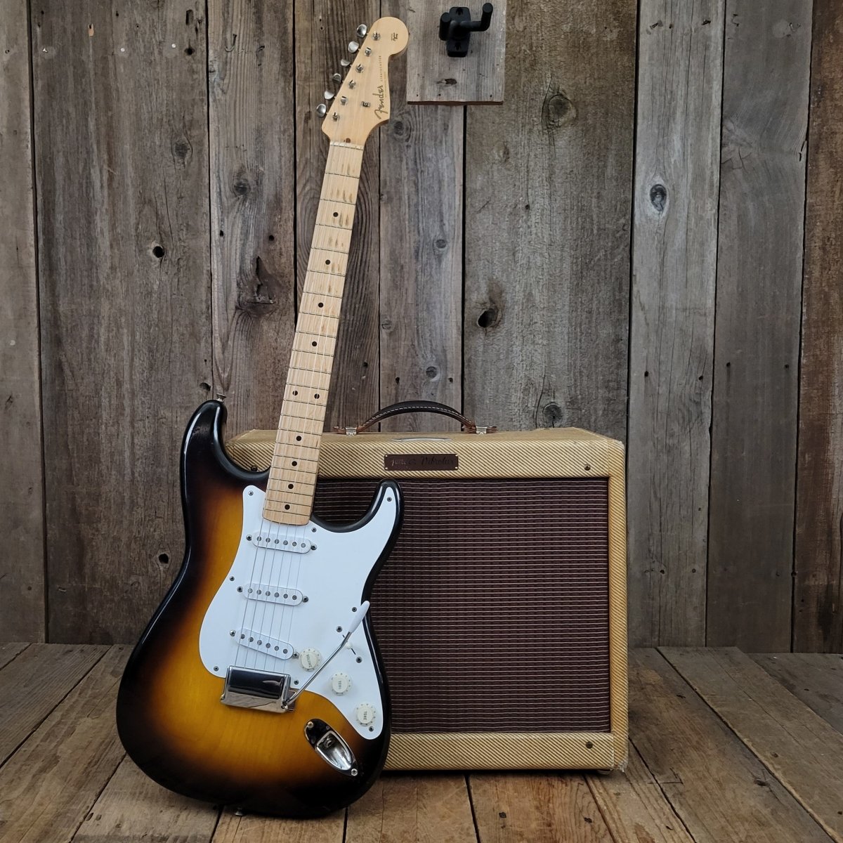 Fender Stratocaster Sunburst and Tweed Vibrolux 5F11 Amplifier 1957 One Owner Vintage - Mahar's Vintage Guitars