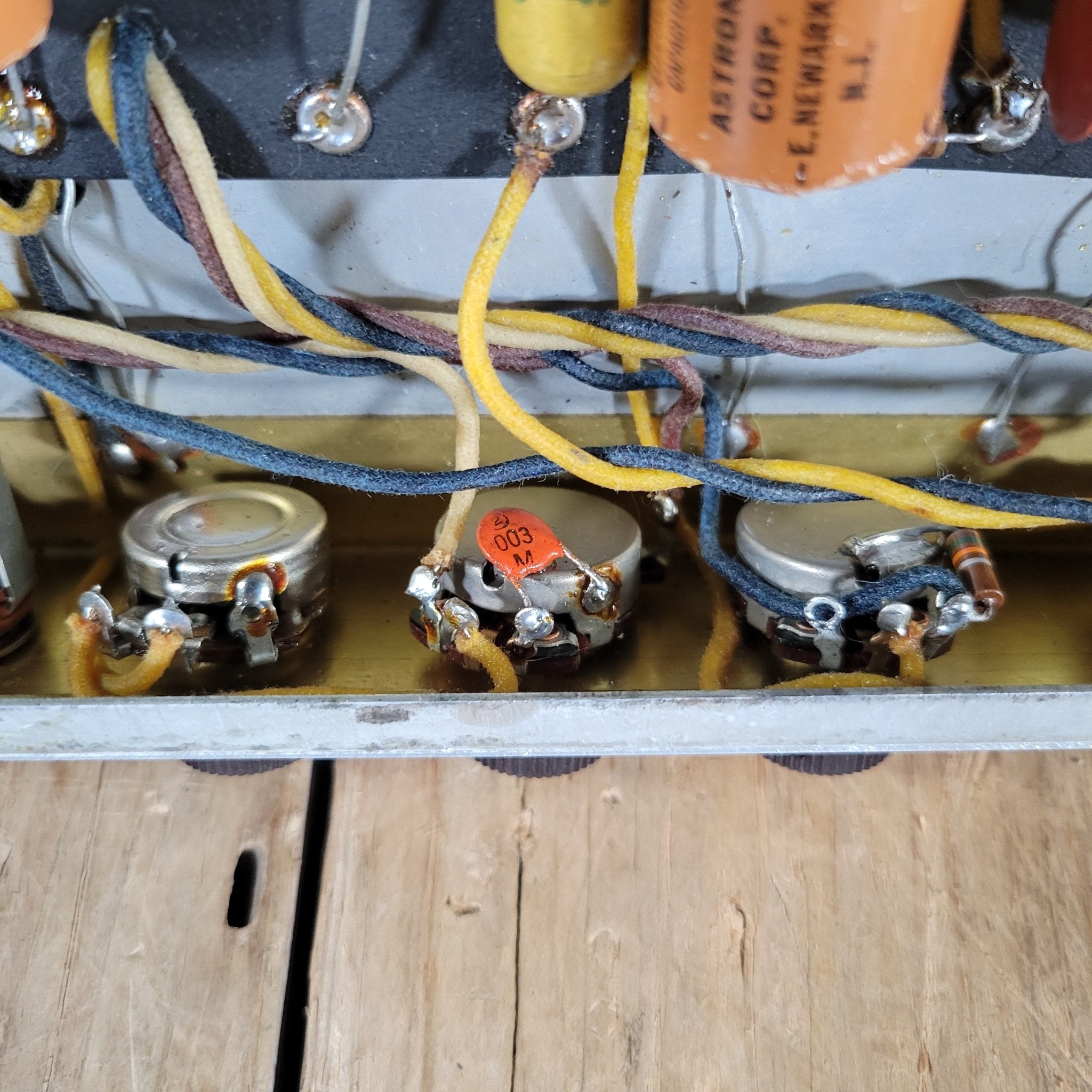 Fender Super Amp 6G4 November 1960 "Pink" Brown Tolex 1960 - Mahar's Vintage Guitars