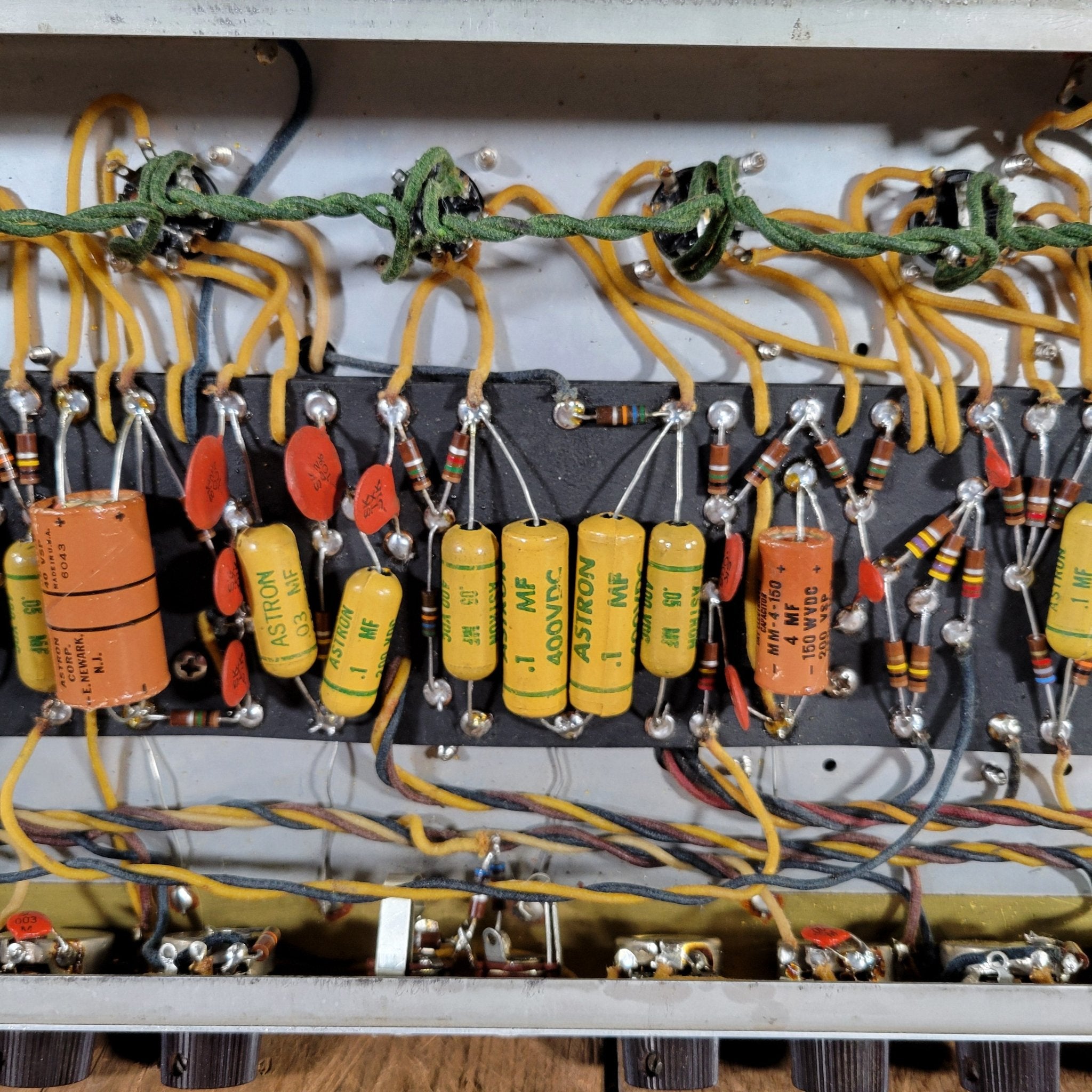 Fender Super Amp 6G4 November 1960 "Pink" Brown Tolex 1960 - Mahar's Vintage Guitars