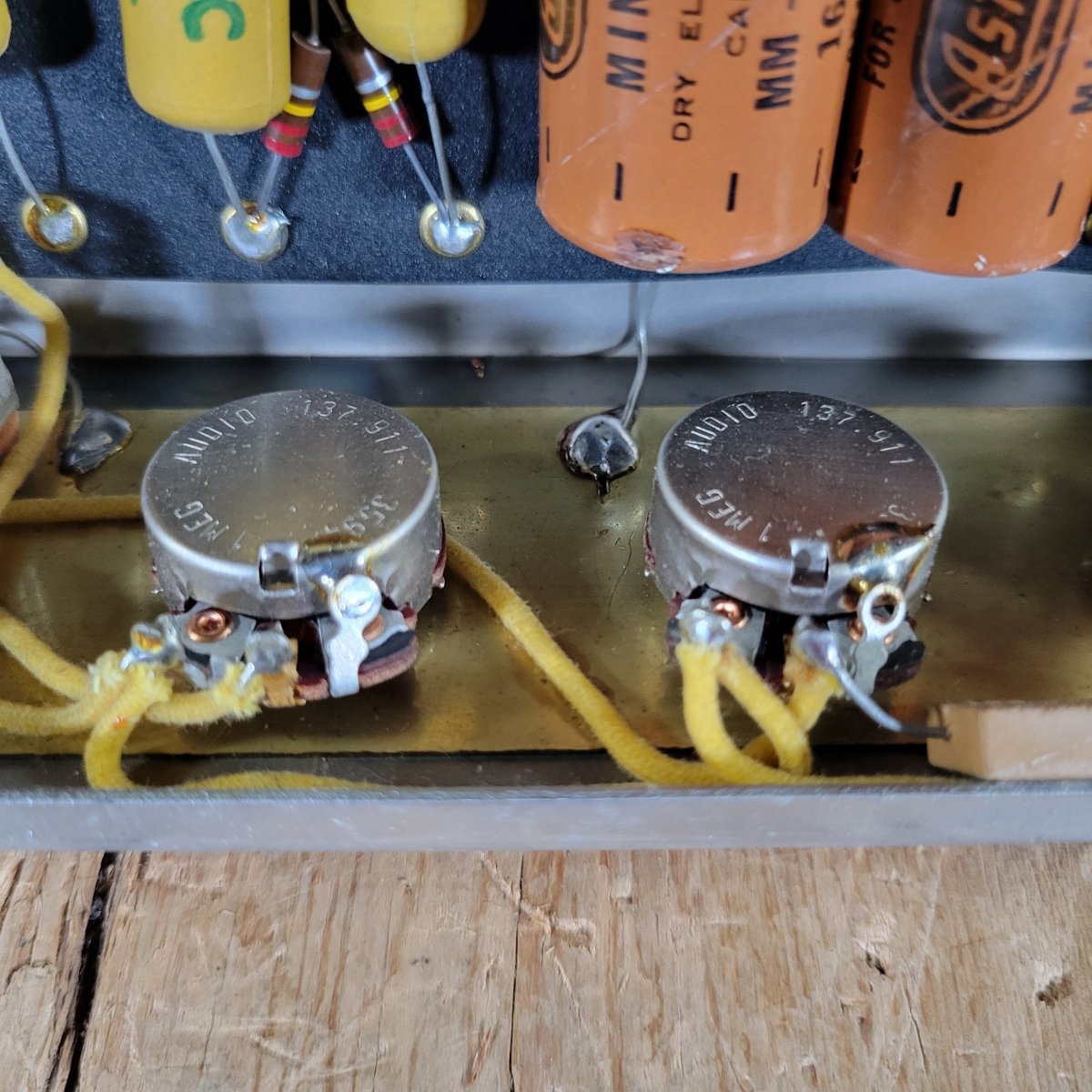 Fender Tweed Deluxe 5E3 1959 – 100% Original Vintage Tube Amp - Mahar's Vintage Guitars