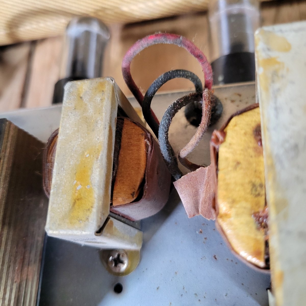 Fender Tweed Princeton 5E2 1955 Narrow Panel Amp - Mahar's Vintage Guitars