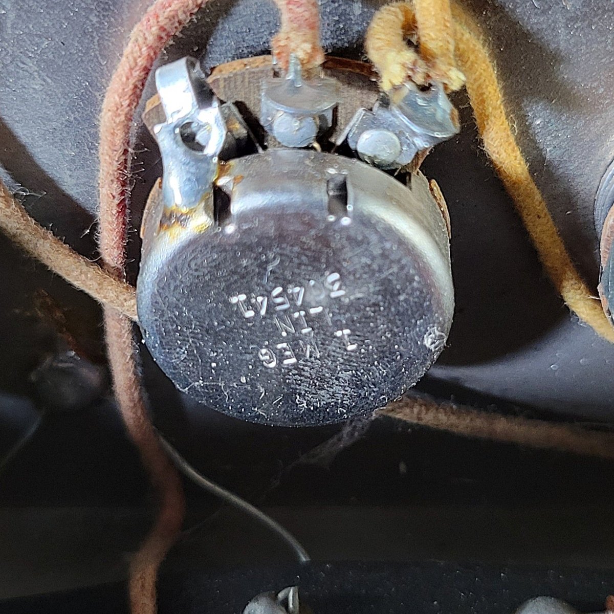 Fender Tweed Princeton 5E2 1955 Narrow Panel Amp - Mahar's Vintage Guitars