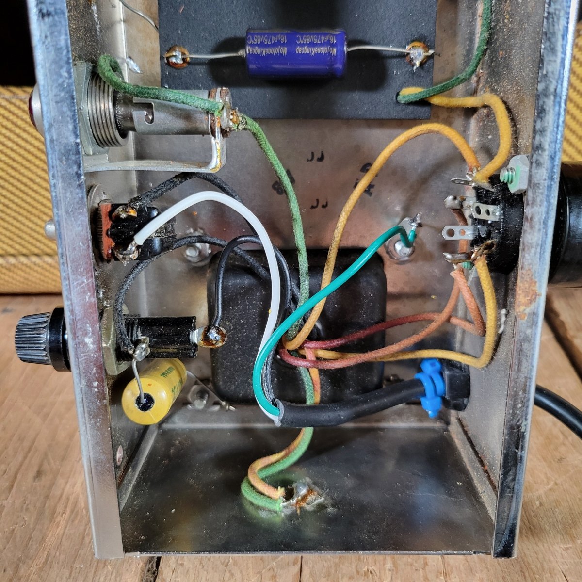 Fender Tweed Princeton 5F2 - A 1960 - Mahar's Vintage Guitars