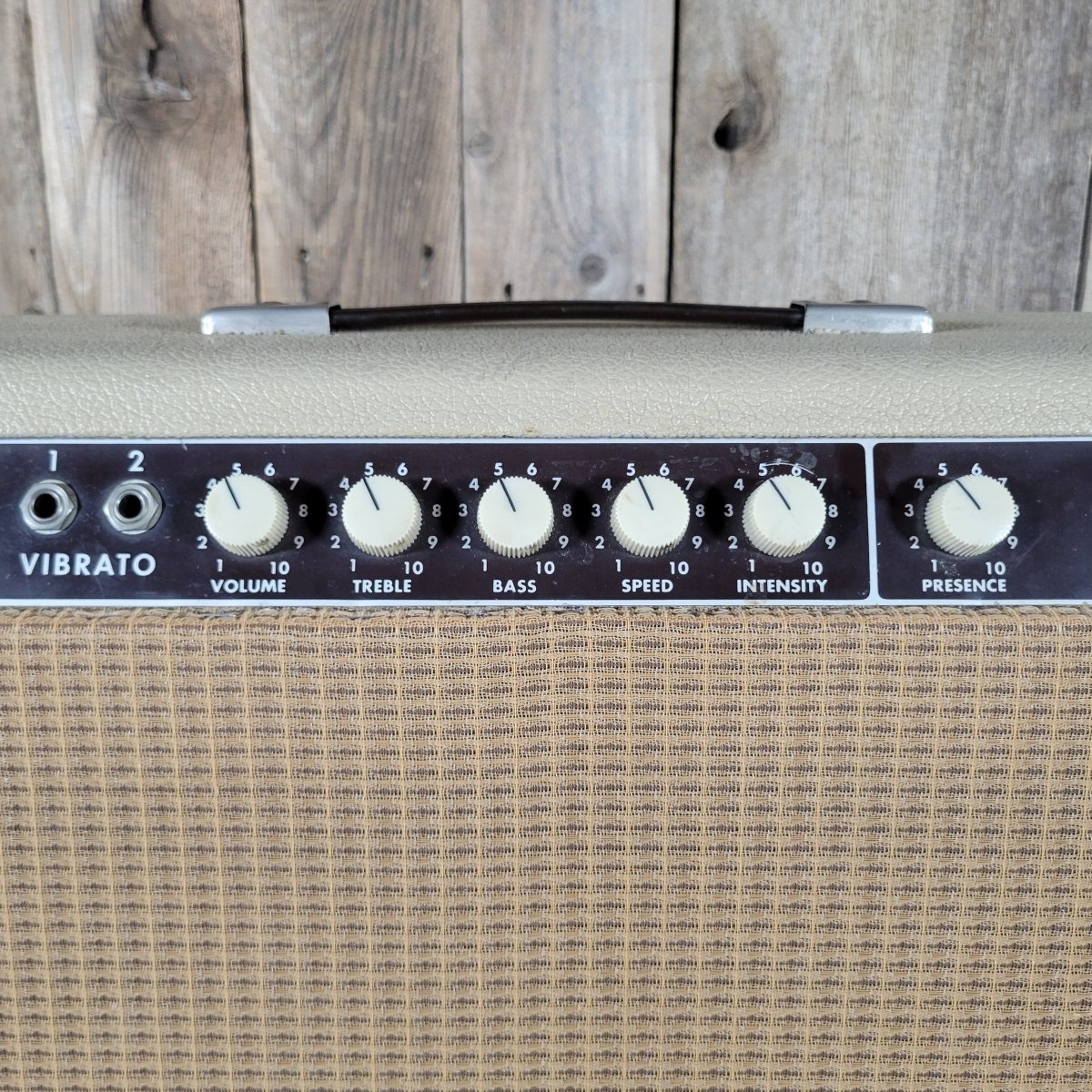 Fender Twin Amp 1963 – Smooth Blonde Tolex, Brown Panel, Original Transformers - Mahar's Vintage Guitars