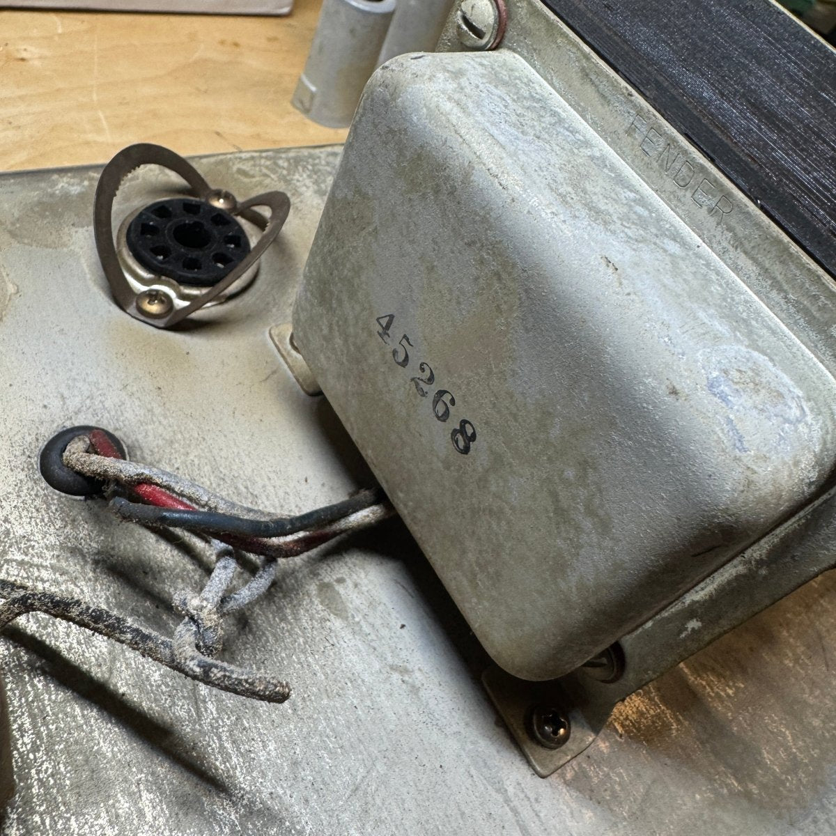 Fender Twin Amp 6G8 Rough Blonde Tolex 1961 – Vintage Pre - CBS Guitar Amplifier - Mahar's Vintage Guitars