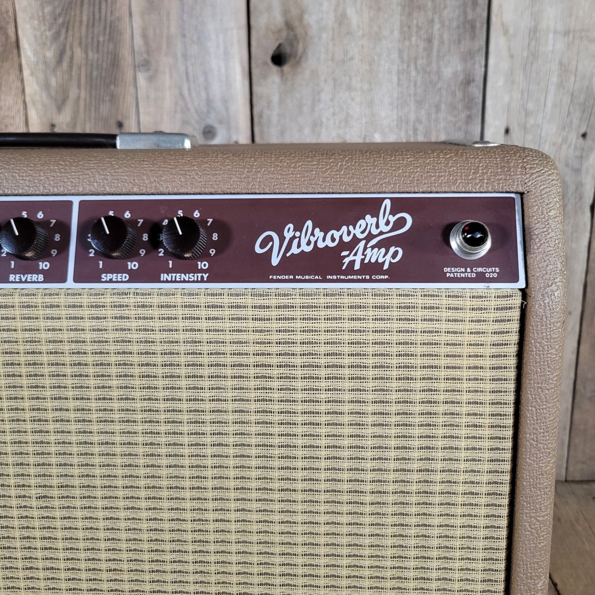 Fender Vibroverb Reissue 2x10 Combo Amp 1990 – Brown Tolex, Vintage - Style Tube Tone - Mahar's Vintage Guitars