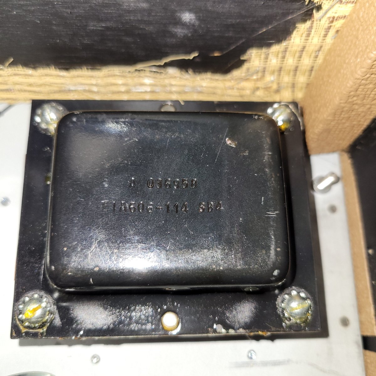 Fender Vibroverb Reissue 2x10 Combo Amp 1990 – Brown Tolex, Vintage - Style Tube Tone - Mahar's Vintage Guitars