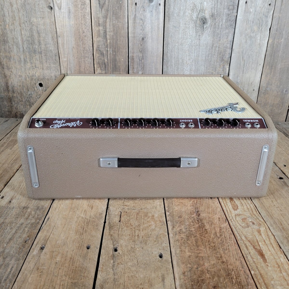Fender Vibroverb Reissue 2x10 Combo Amp 1990 – Brown Tolex, Vintage - Style Tube Tone - Mahar's Vintage Guitars