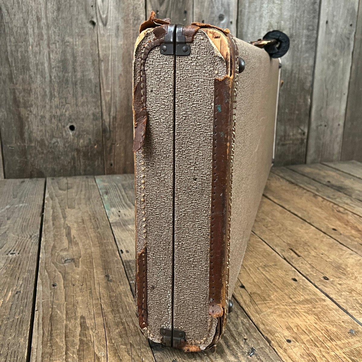 Fender Vintage Jazzmaster Jaguar Case Brown Tolex 1963 1964 - Mahar's Vintage Guitars