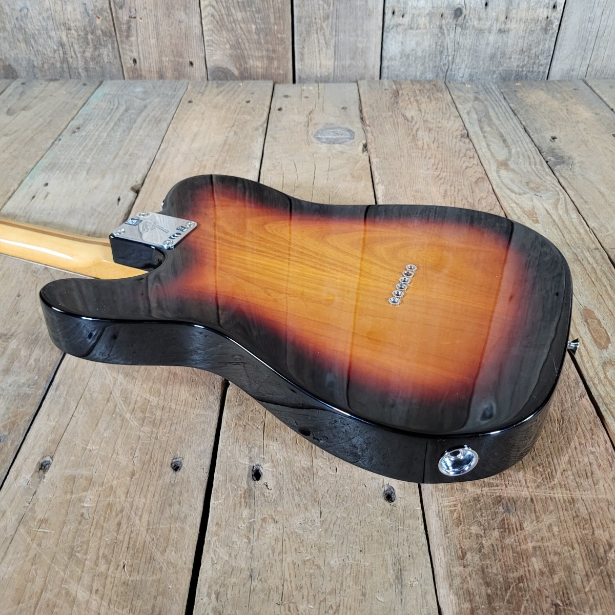 Fender Vintera II '60s Telecaster Thinline MIM 2023–24 – Semi - Hollow, Sunburst, Original Gig Bag - Mahar's Vintage Guitars