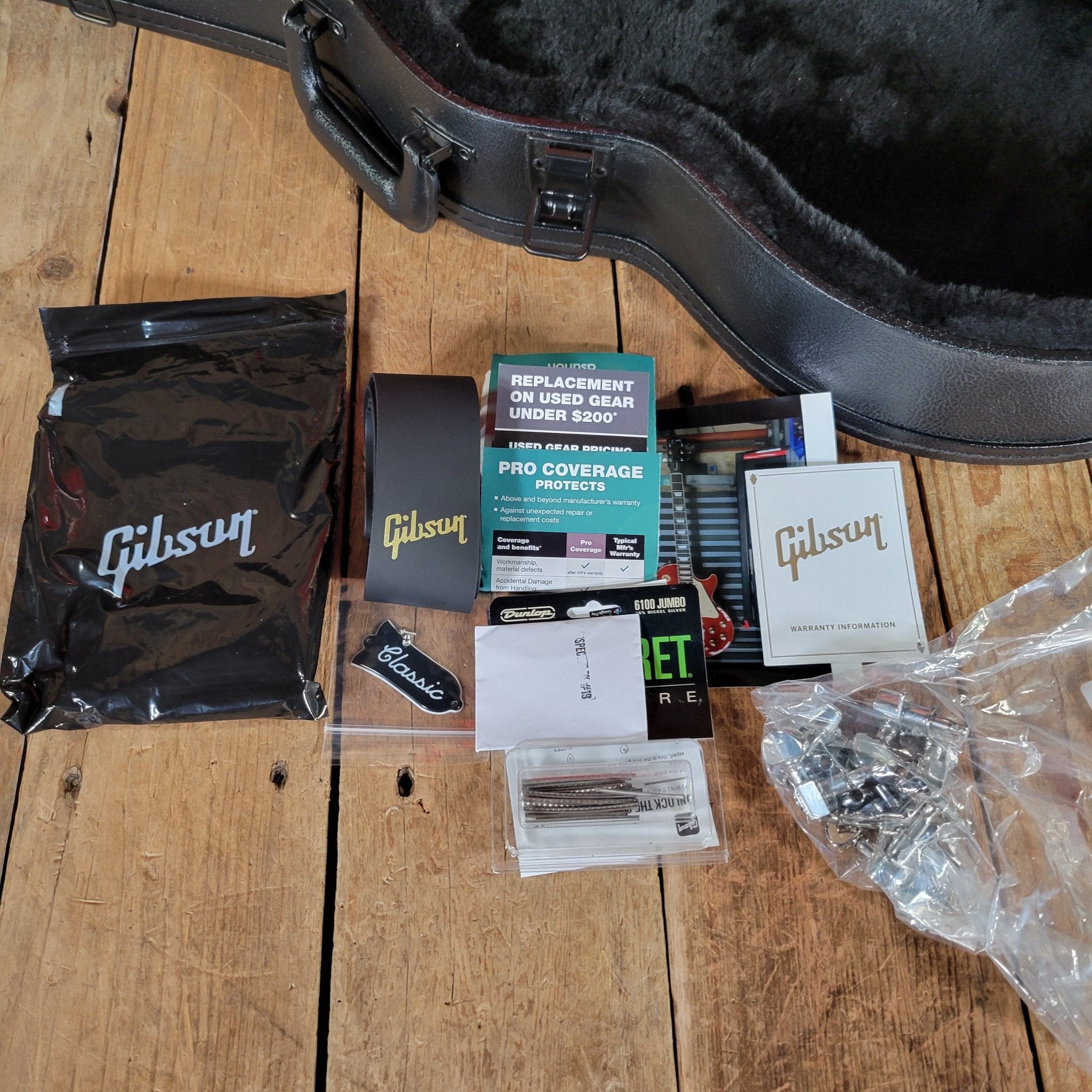 Gibson 2023 Les Paul Classic – Transparent Cherry, Modern Playability with Vintage Vibe - Mahar's Vintage Guitars